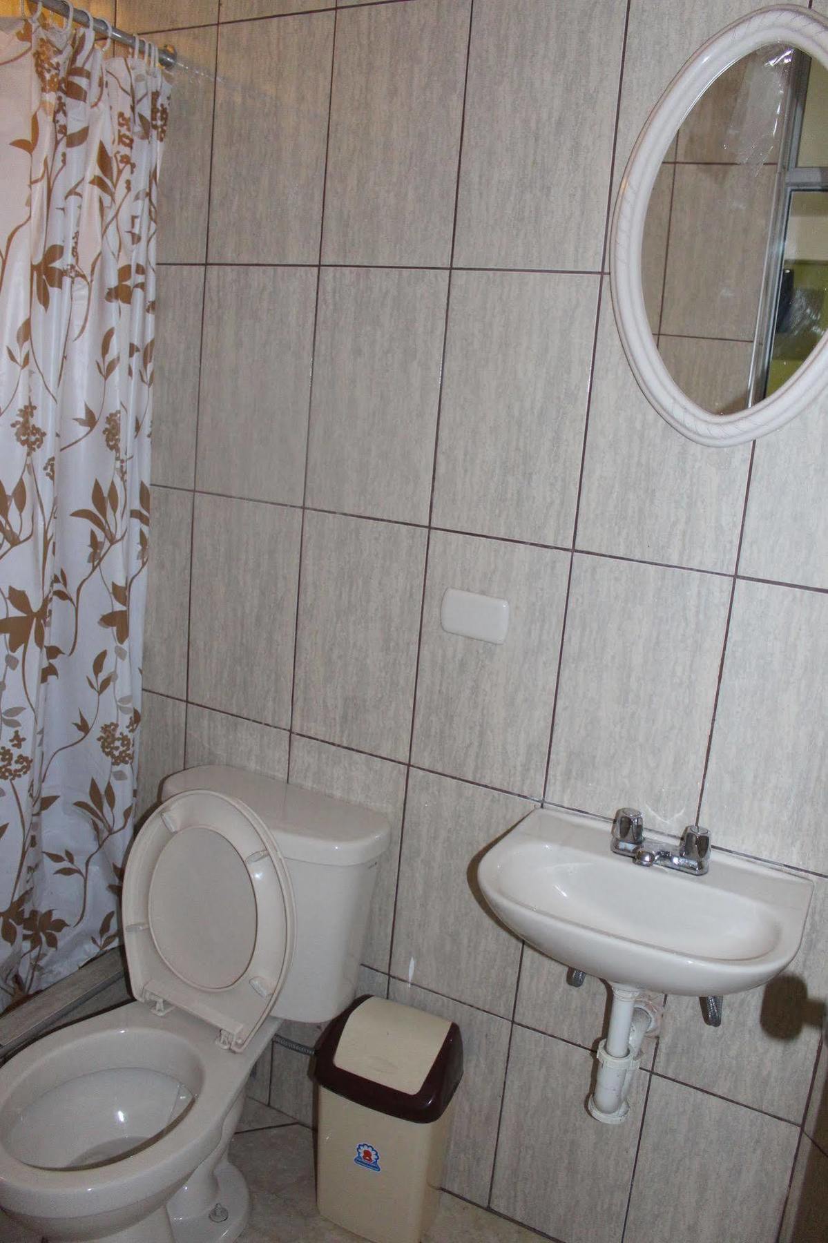 פונו Posada De Percybal Lago Inn מראה חיצוני תמונה